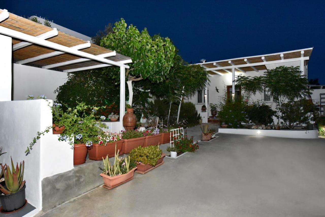 Cristina'S House Villa Adamantas  Exteriör bild